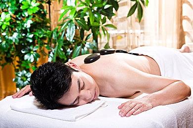 像素风即时战斗肉鸽卡牌游戏《突破重围》抢先体验版现已上线